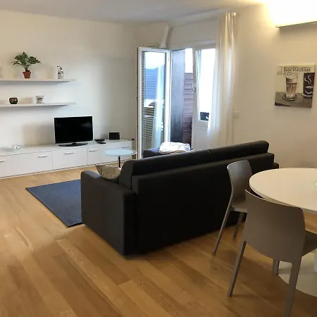 See:blick Apartment