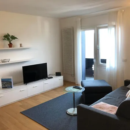 See:blick Apartment *